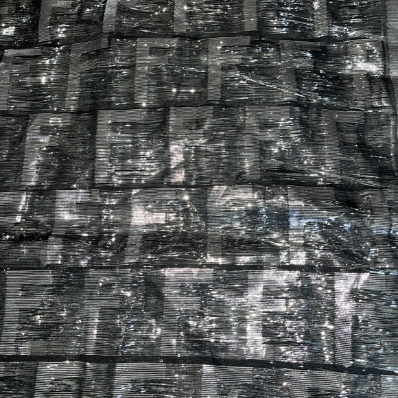 Preloved Fendi silk scarf gorgeous condition size is 70” long and 18”wide - Picture 10 of 15